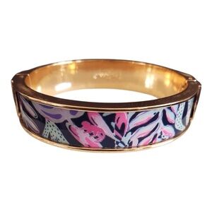 Lilly Pulitzer Oyster Bay Hinged Bangle Bracelet Gold Plated Resort Vacation